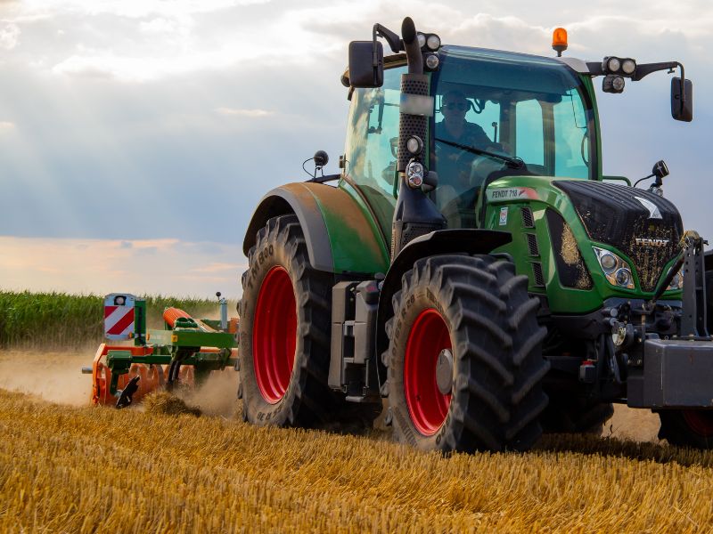 Operazioni di conferimento cereali